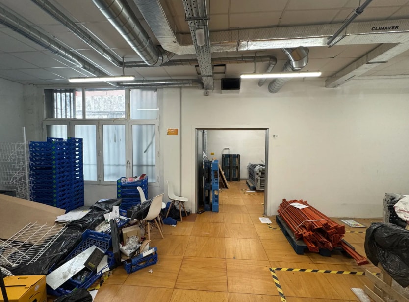 Retail in Madrid, Madrid to rent Interior Photo- Image 1 of 6