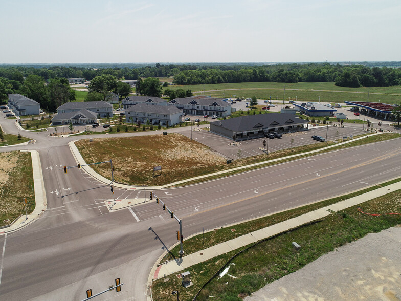 212 Scott Troy Rd, O'Fallon, IL for sale - Aerial - Image 1 of 2