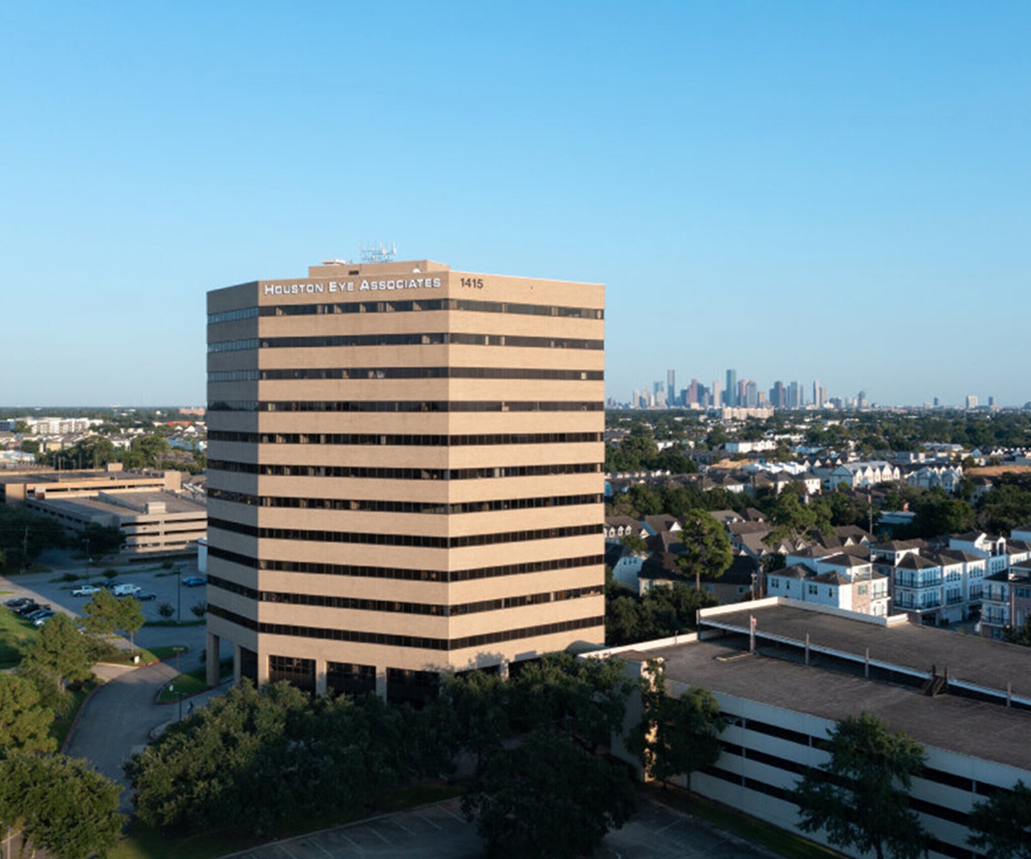 1415 North Loop W, Houston, TX to rent Building Photo- Image 1 of 6