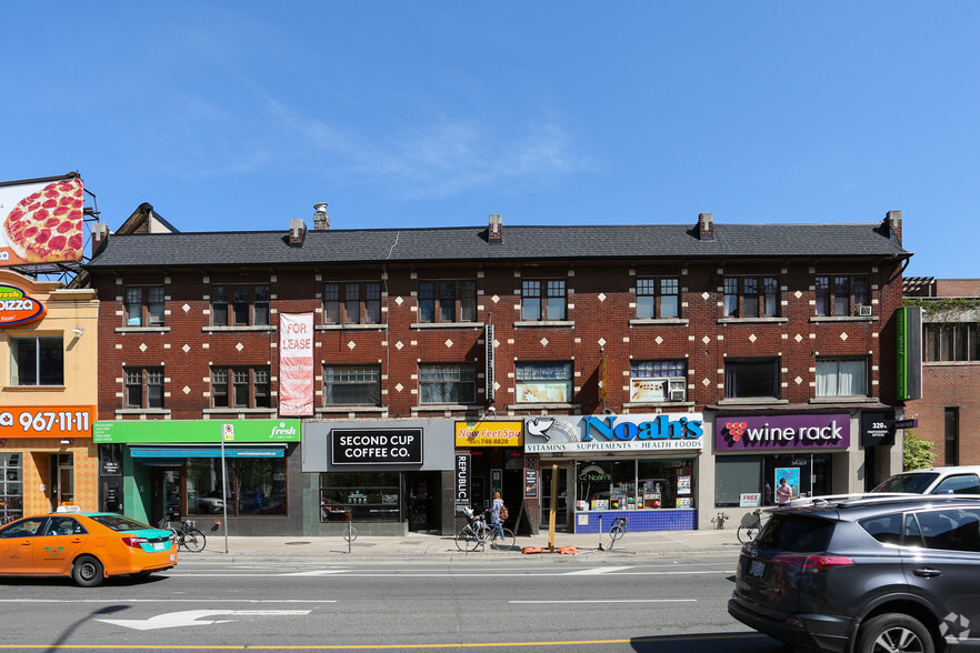 320-326 Bloor St W, Toronto, ON for rent - Building Photo - Image 1 of 8