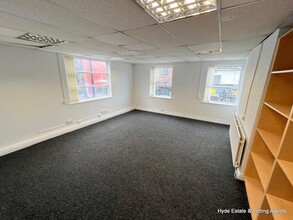 18 Bolton St, Bury for rent Interior Photo- Image 2 of 13