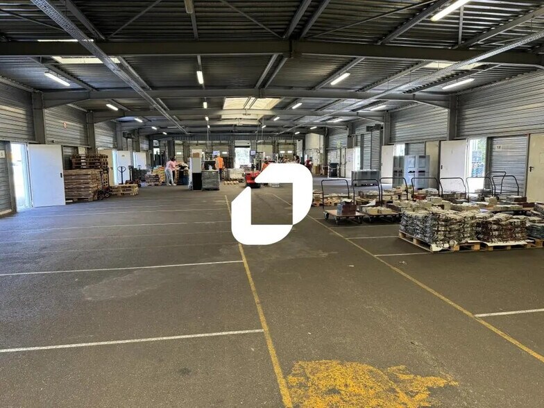 46 Route De Brumath, Souffelweyersheim to rent - Primary Photo - Image 2 of 12