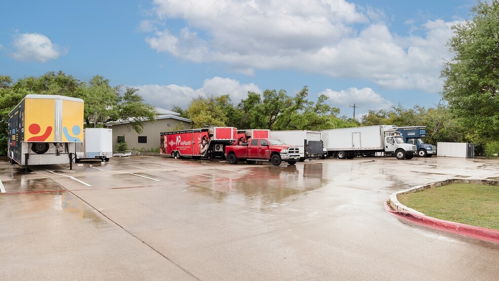 2001 Windy Ter, Cedar Park, TX for rent - Building Photo - Image 3 of 9