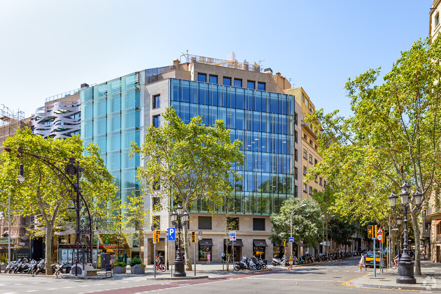 Passeig de Gràcia, 87, Barcelona, Barcelona for rent - Primary Photo - Image 1 of 5