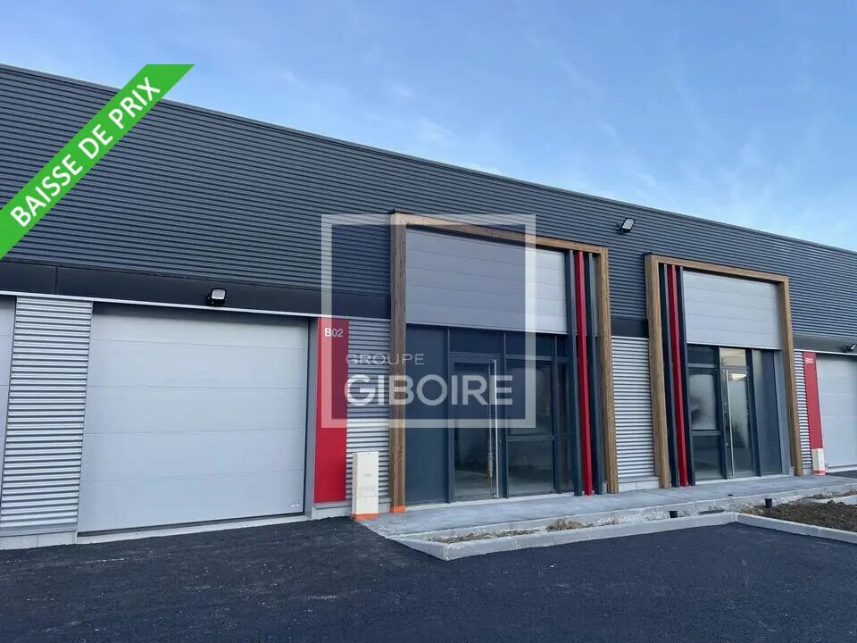 Location Entrepôt 145 m² à 361 m² - Photo 1