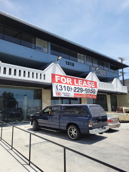 1310-1314 Pacific Coast Hwy, Hermosa Beach, CA for rent - Building Photo - Image 1 of 12