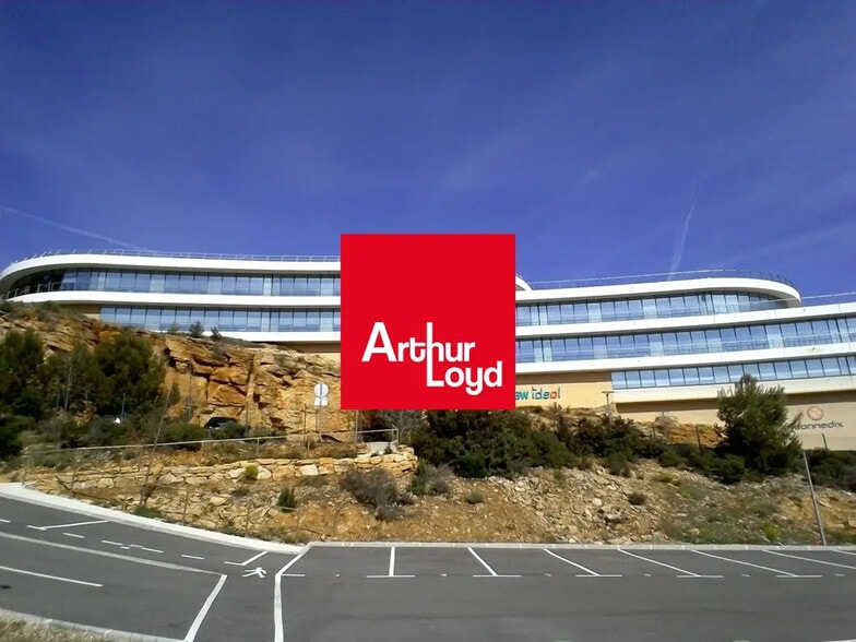 67 Avenue Du Jujubier, La Ciotat to rent - Building Photo - Image 1 of 5
