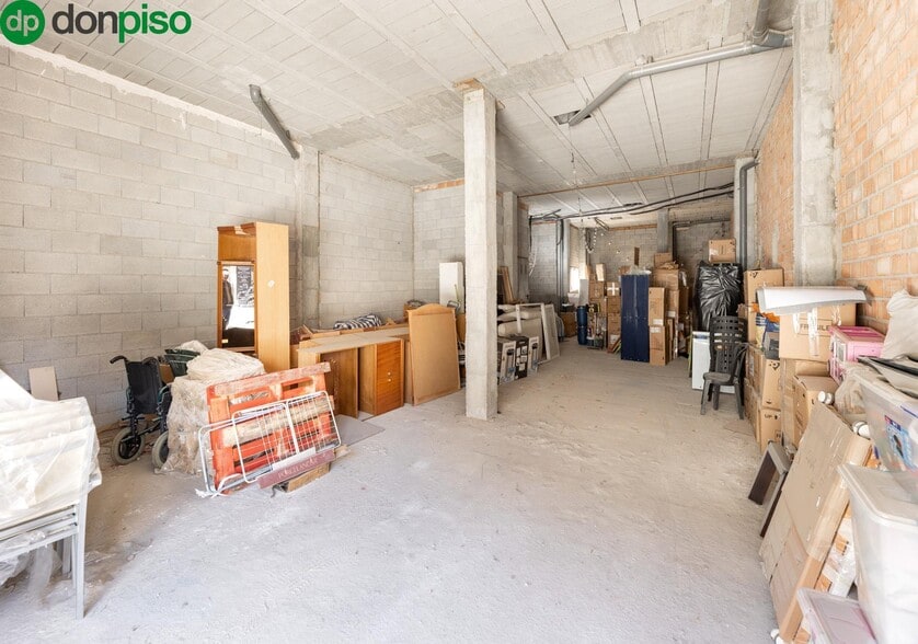 Avenida Agustina de Aragón, 5, Churriana de la Vega, Granada for sale - Building Photo - Image 3 of 16