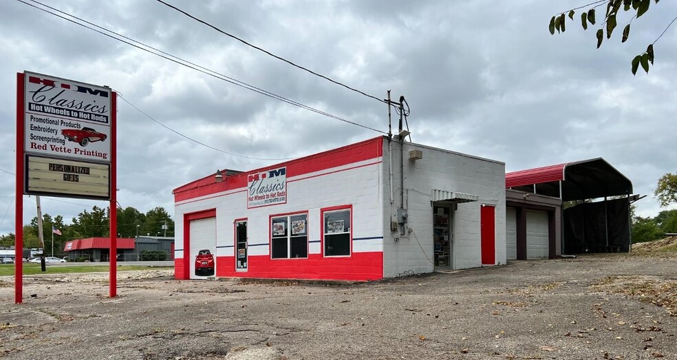 82 E Main St, Amelia, OH for sale - Building Photo - Image 1 of 1