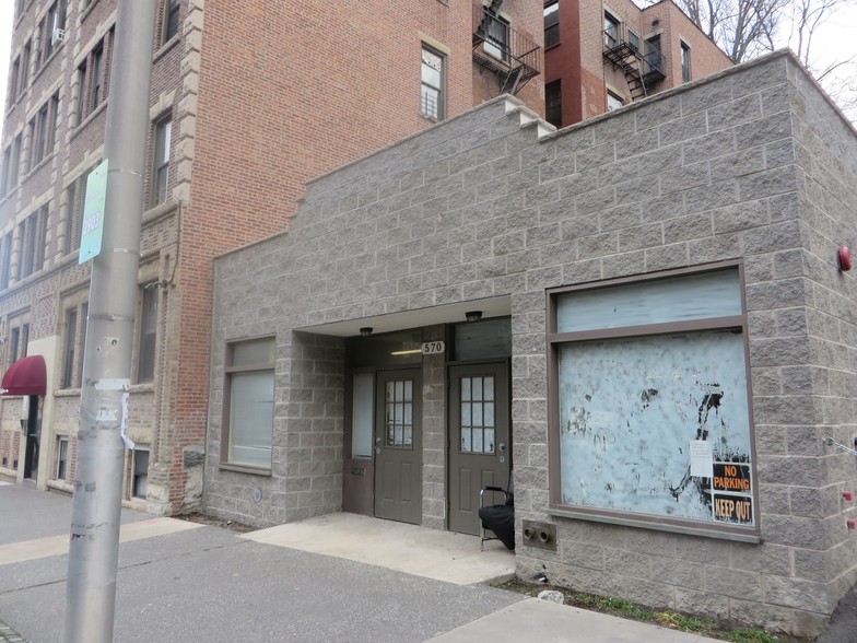 570 S Broadway, Yonkers, NY for sale - Building Photo - Image 1 of 1