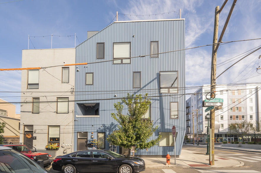 227 W Thompson St, Philadelphia, PA for sale - Building Photo - Image 1 of 1