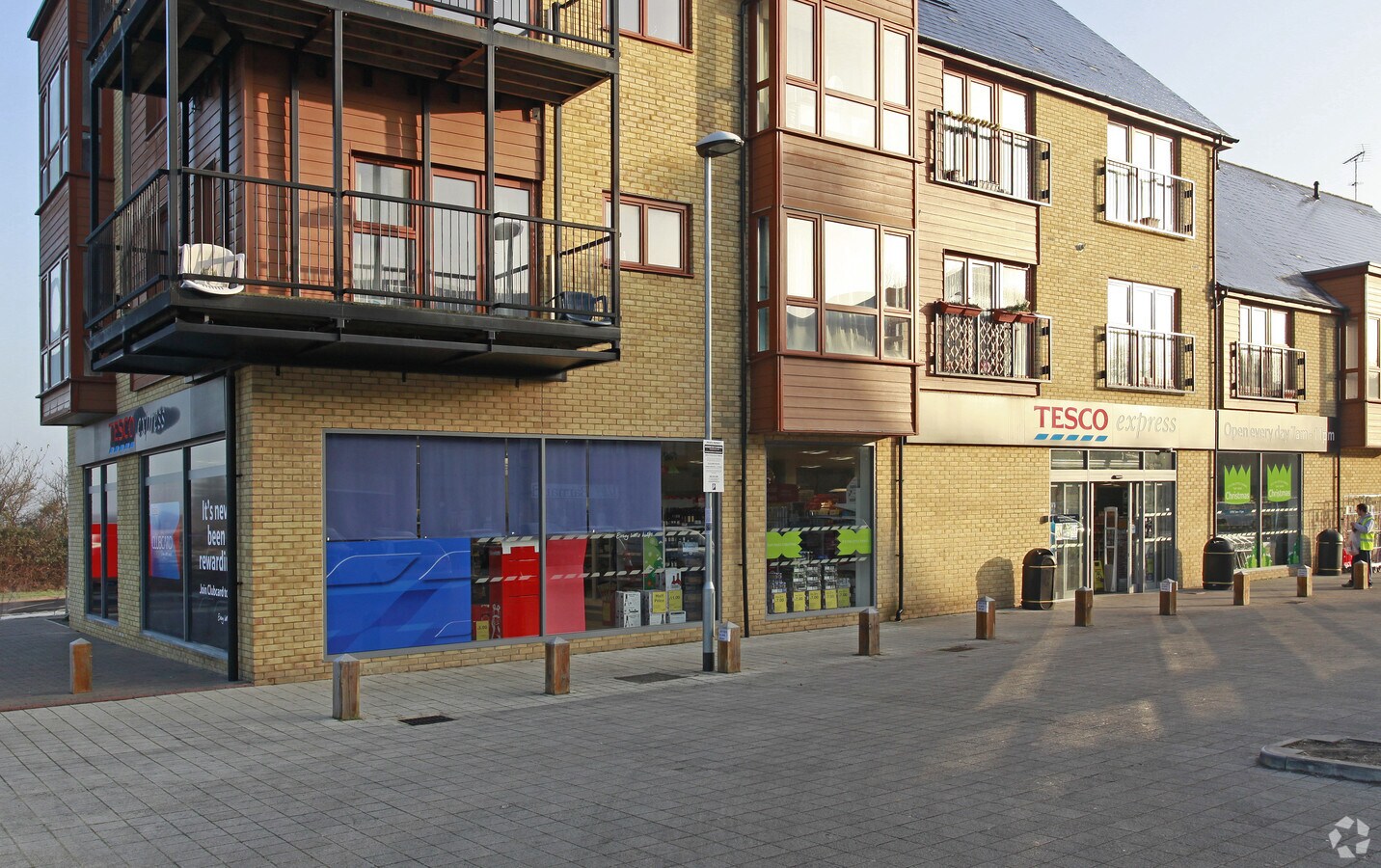 Horton Ln, Epsom KT19 8SP UK