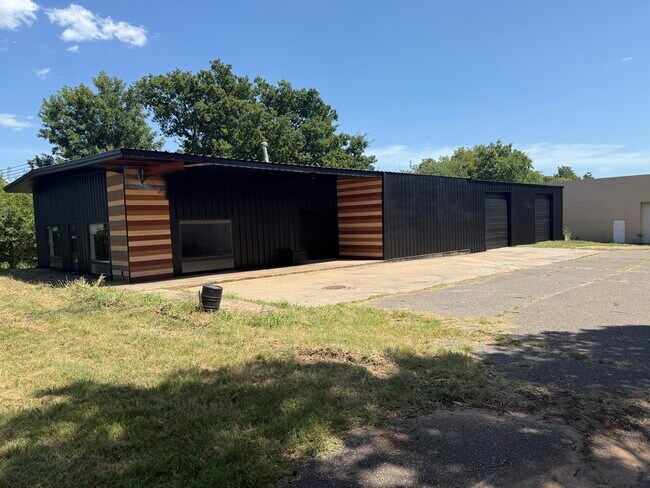More details for 18718 NE 23rd St, Harrah, OK - Industrial to Rent