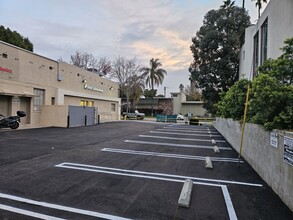 1624-1630 Montana Ave, Santa Monica, CA for rent Building Photo- Image 2 of 3