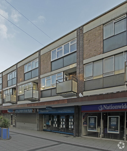 23 Queensway, Stevenage for sale - Primary Photo - Image 1 of 1