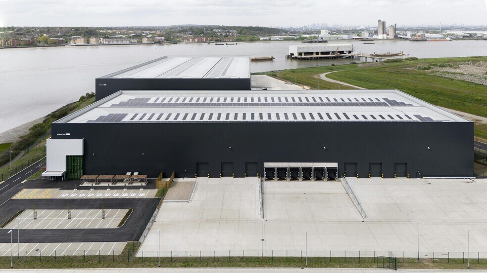 Momentum, Rainham to rent - Building Photo - Image 1 of 14