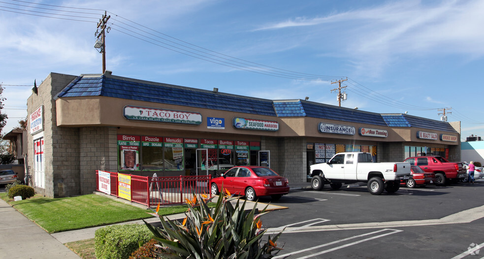 875-895 S Euclid St, Anaheim, CA for rent - Building Photo - Image 1 of 3