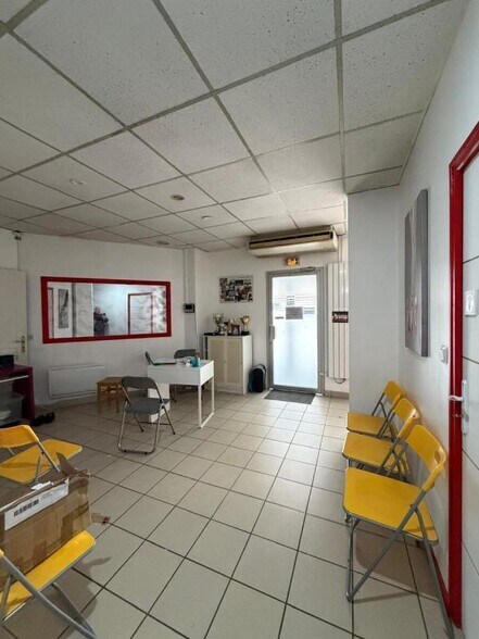 Rue Meunier, Villeurbanne to rent - Interior Photo - Image 2 of 2