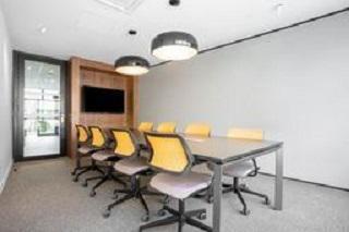 Office in Bordeaux to rent Interior Photo- Image 1 of 11