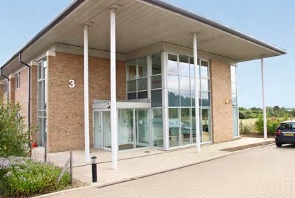 3 Percy Rd, Huntingdon for sale - Building Photo - Image 3 of 5