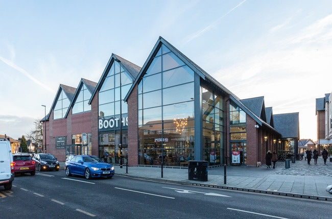 More details for The Sq, Altrincham - Retail to Rent