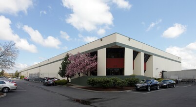 1020-1040 Andover Park W, Tukwila, WA for rent Building Photo- Image 1 of 2