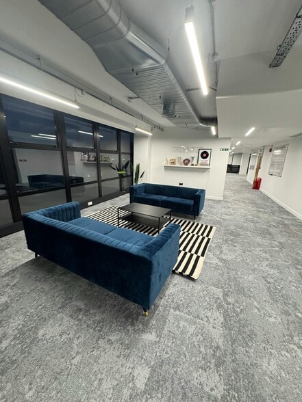 Colston St, Bristol to rent - Building Photo - Image 2 of 29