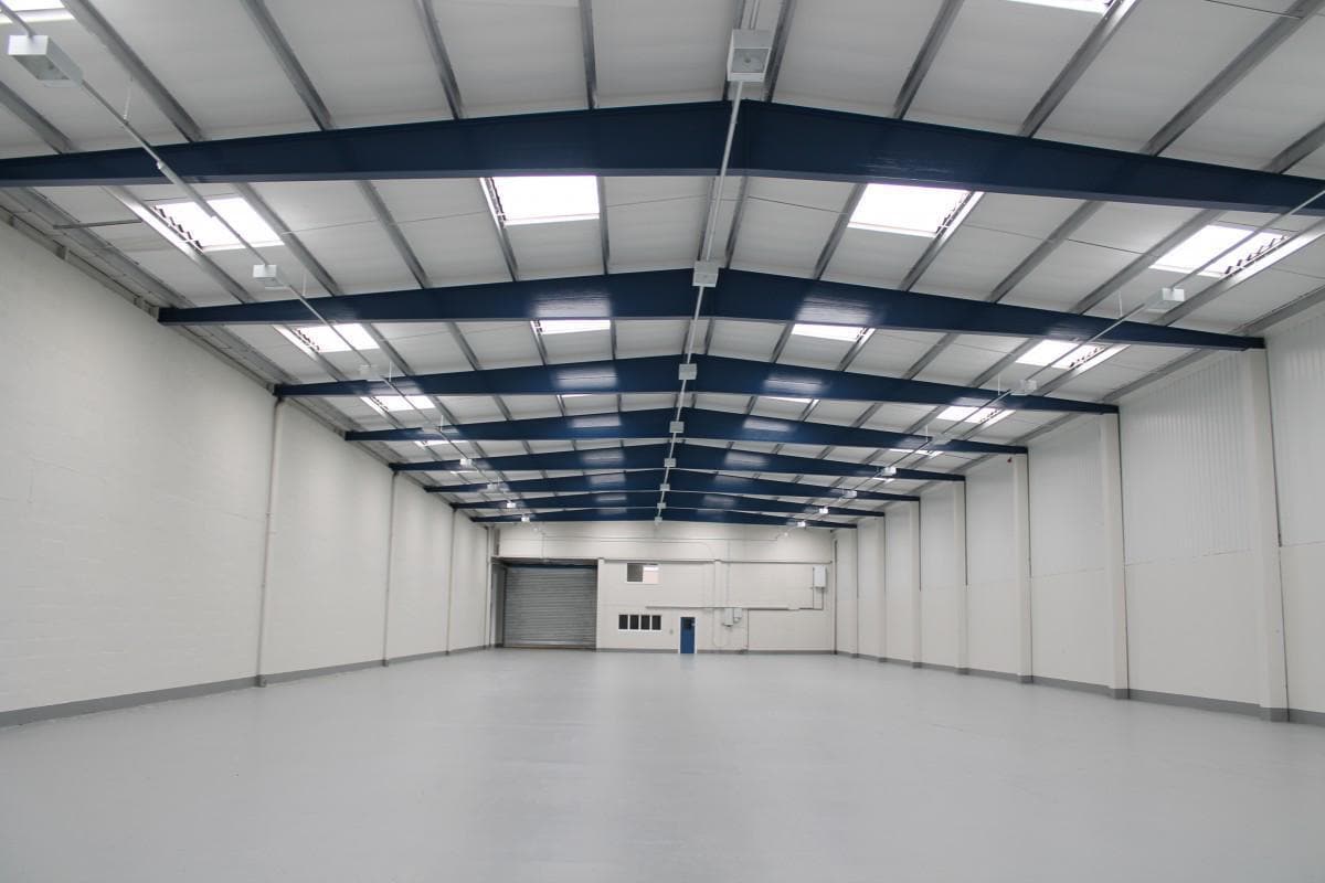 Gorsebrook Rd, Wolverhampton to rent Building Photo- Image 1 of 4