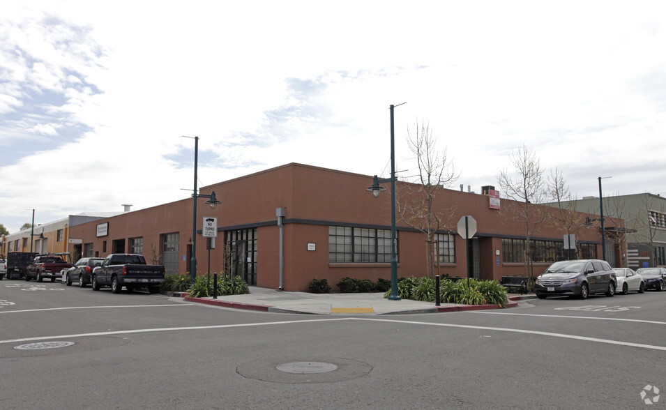 1461-1467 Park Ave, Emeryville, CA for rent - Building Photo - Image 1 of 9