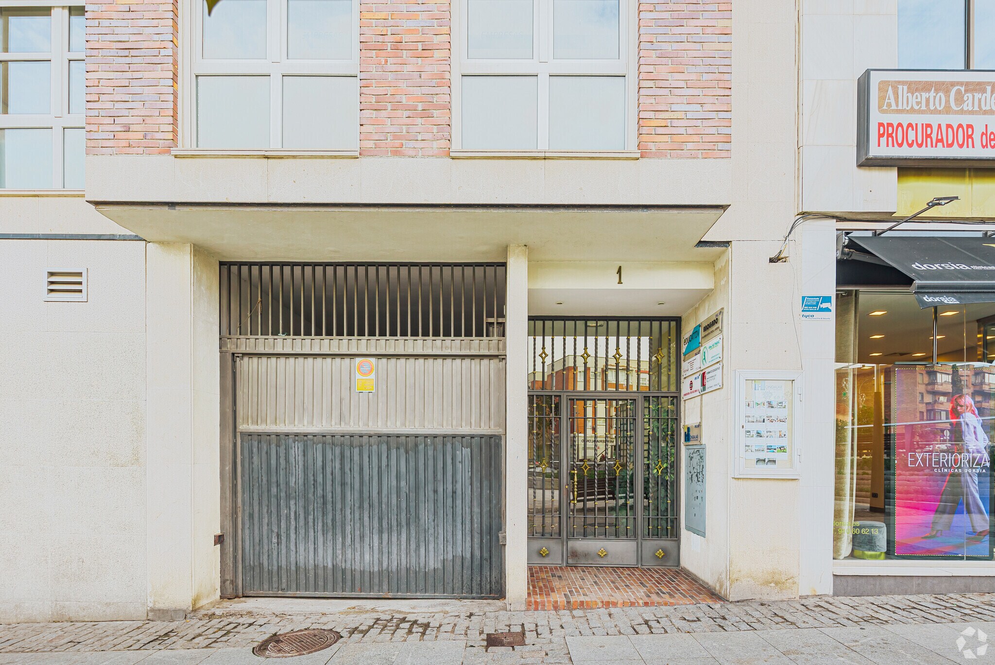 Office in Majadahonda, Madrid for sale Primary Photo- Image 1 of 5