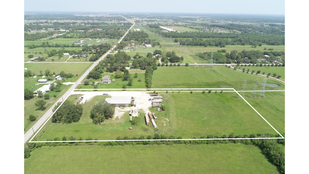 13500 Bohemian Hall Rd, Crosby, TX for sale - Primary Photo - Image 1 of 3