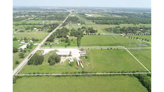 More details for 13500 Bohemian Hall Rd, Crosby, TX - Industrial for Sale