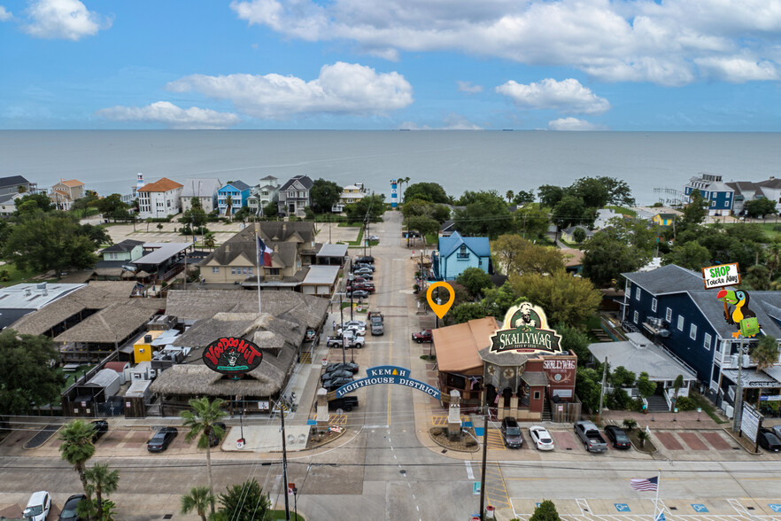 602 6th St, Kemah, TX for sale - Building Photo - Image 1 of 1