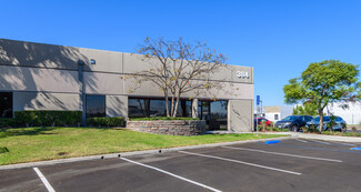 More details for 380-384 Clinton St, Costa Mesa, CA - Industrial for Rent