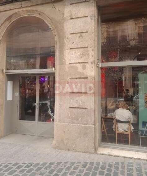 Retail in Barcelona, Barcelona to rent Interior Photo- Image 1 of 21