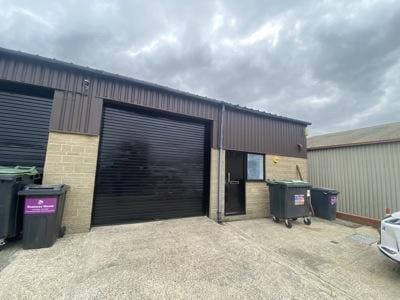 Unit 14 Station Rd, Gillingham to rent - Building Photo - Image 1 of 6