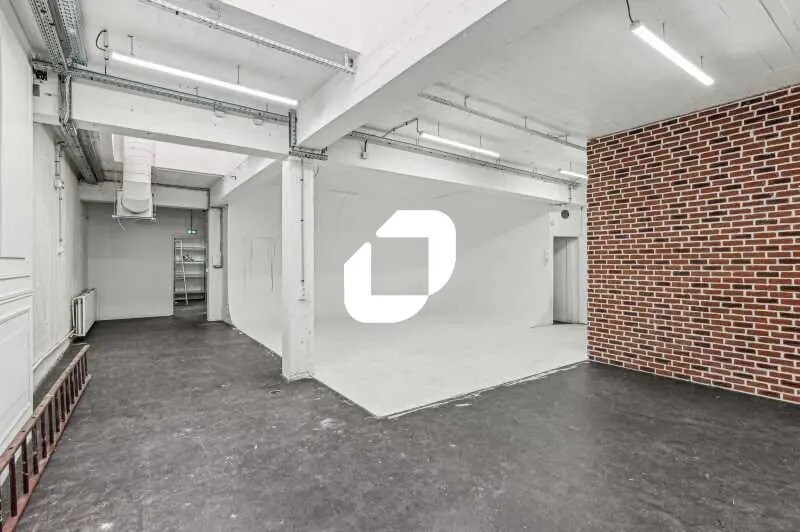 Light Industrial in Levallois-Perret to rent - Interior Photo - Image 3 of 14