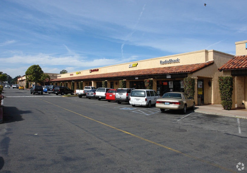 21-131 W Main St, Ventura, CA for rent - Primary Photo - Image 1 of 7