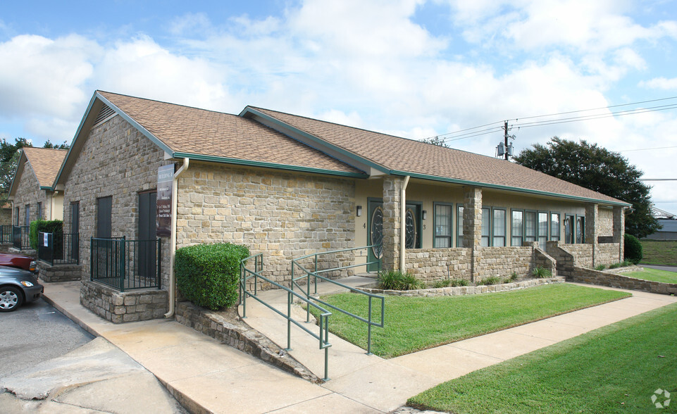 13740 Research Blvd, Austin, TX for sale - Building Photo - Image 1 of 9