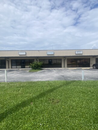 More details for 705 Live Oak St, Tarpon Springs, FL - Industrial for Rent