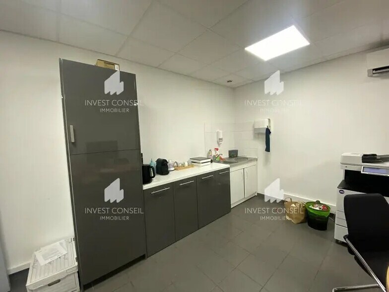 189 Boulevard André Brémont, Saint-Leu-la-Forêt to rent - Interior Photo - Image 3 of 7