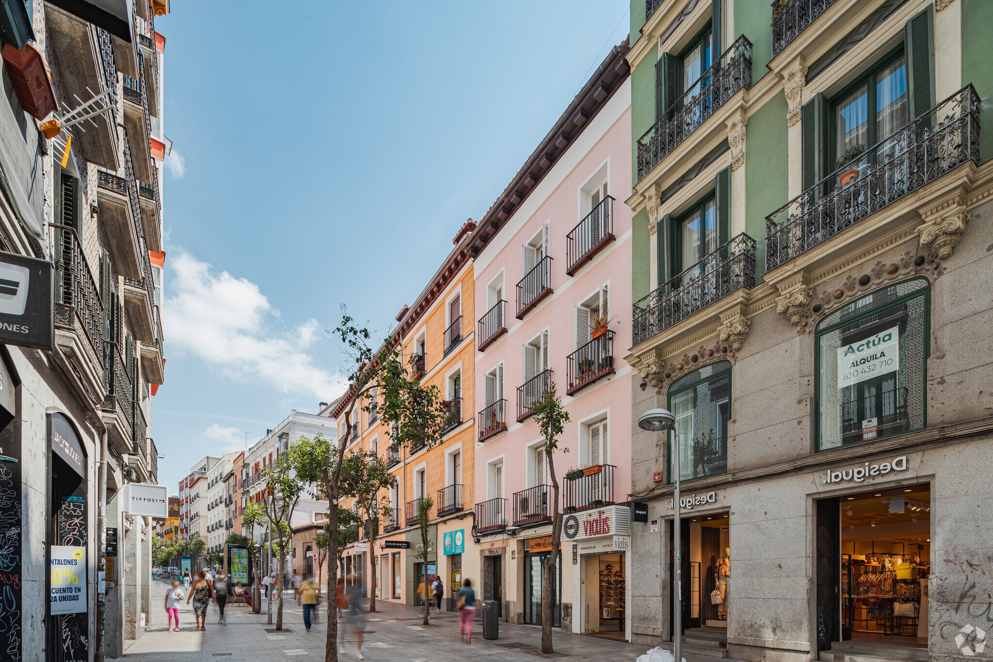 Retail in Madrid, Madrid to rent Primary Photo- Image 1 of 2