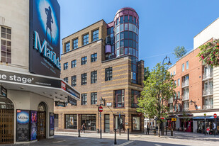 45 Monmouth St, London LND - Commercial Property