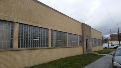 3301 W Addison St, Chicago, IL for sale Building Photo- Image 1 of 1