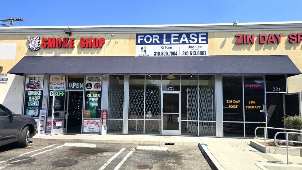 215-229 W Anaheim St, Wilmington, CA to rent - Building Photo - Image 1 of 6