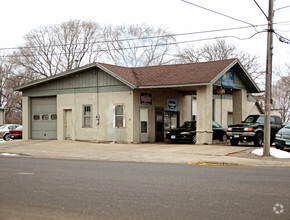 13 2nd Ave NW, Saint Joseph, MN for sale Primary Photo- Image 1 of 1