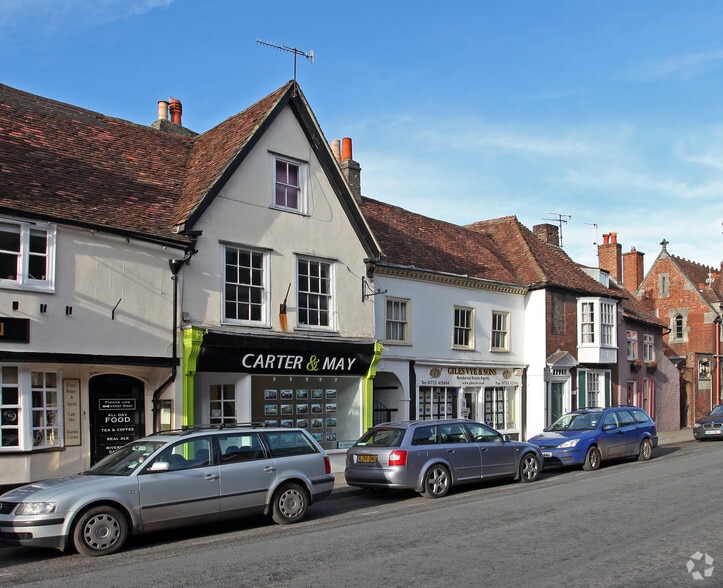 91 Castle St, Salisbury to rent - Building Photo - Image 3 of 8