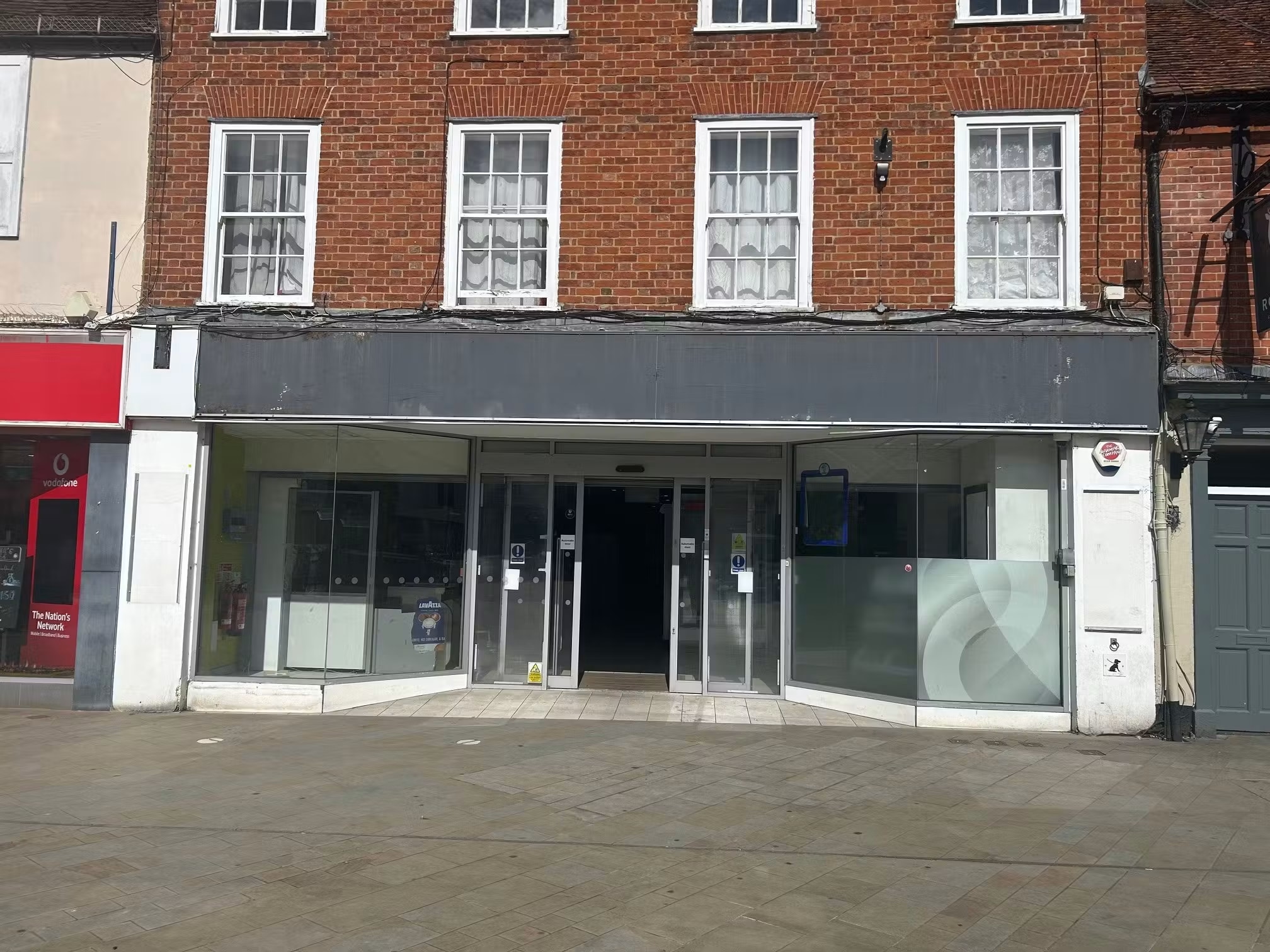 9-10 Market Pl, Wokingham to rent Building Photo- Image 1 of 3