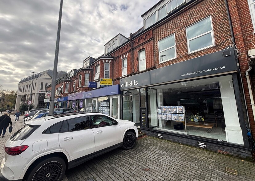 15-15A London Rd, Southampton to rent - Building Photo - Image 1 of 1