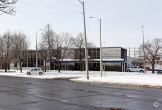 124 The East Mall, Toronto, ON for rent Primary Photo- Image 1 of 3